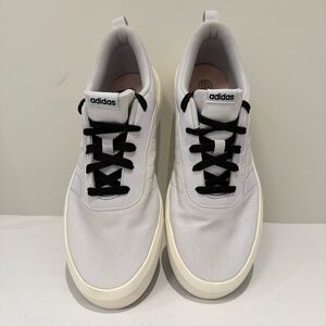 Adidas Men's Futurevulc Sneakers, White Size 10